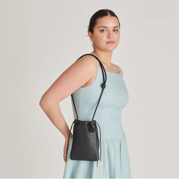 Dolce Vita Black Mini Drawstring Bag - Picture 1 of 13